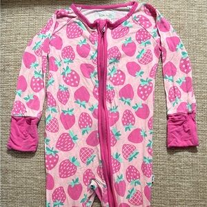 Little Sleepies Strawberries